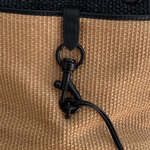 Rebecca Minkoff Edie Large Bucket Bag NWT Natural Woven Straw with Black Trim - Picture 3 of 12
